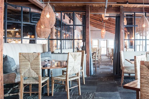 AF1QipM mFYZxz3r7PlZEkDukV6AA2J5WHHkExvOaOrY 1