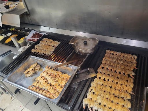 AF1QipM3Qy sVr qRhfh7ueW9PaHaGArY5U7AmdL6IVm 1