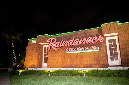 AF1QipMeGXoB affzlkLz9kGB2VIKINNkJ qUAzRr8iw 1