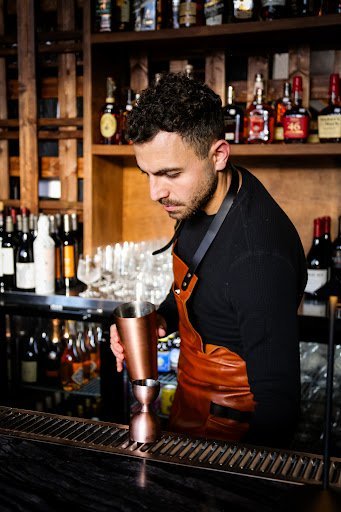 AF1QipNSaKP0v6Ichr1RWLqi qyxjZvqoLStLfwGWr15 1