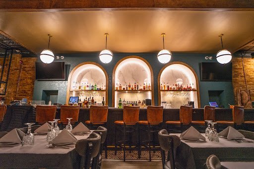 AF1QipOHln Piyq5182T38lJRzLvi9FX925 CVeiGQr7 1