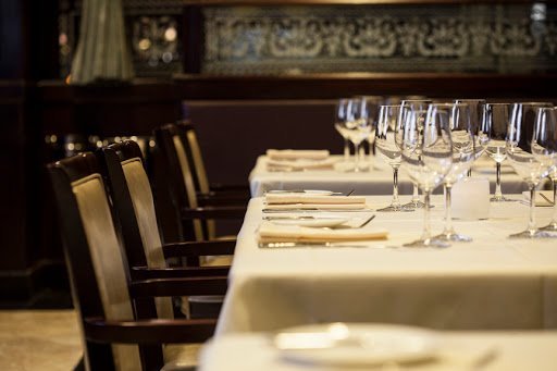 AF1QipOfxcXu00WhTvR8Nce1O qKlqdn9OE14RqcgqNY 1