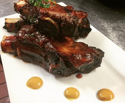 AF1QipOmr9ogpDynREI6ZwCiEu2eHArqSmaqcRS6mFhH 1