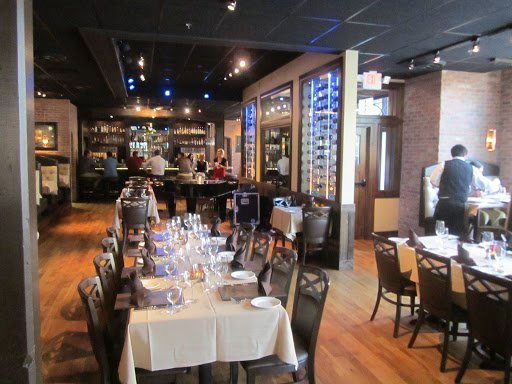 AF1QipOntwOgj CarHzPeT4v3hRHrG9hATTVkbFNeLmb 1