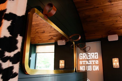 AF1QipPTu1f4tmpu3ddnqiWAF5WWJo2 B26U08tICZt6 1